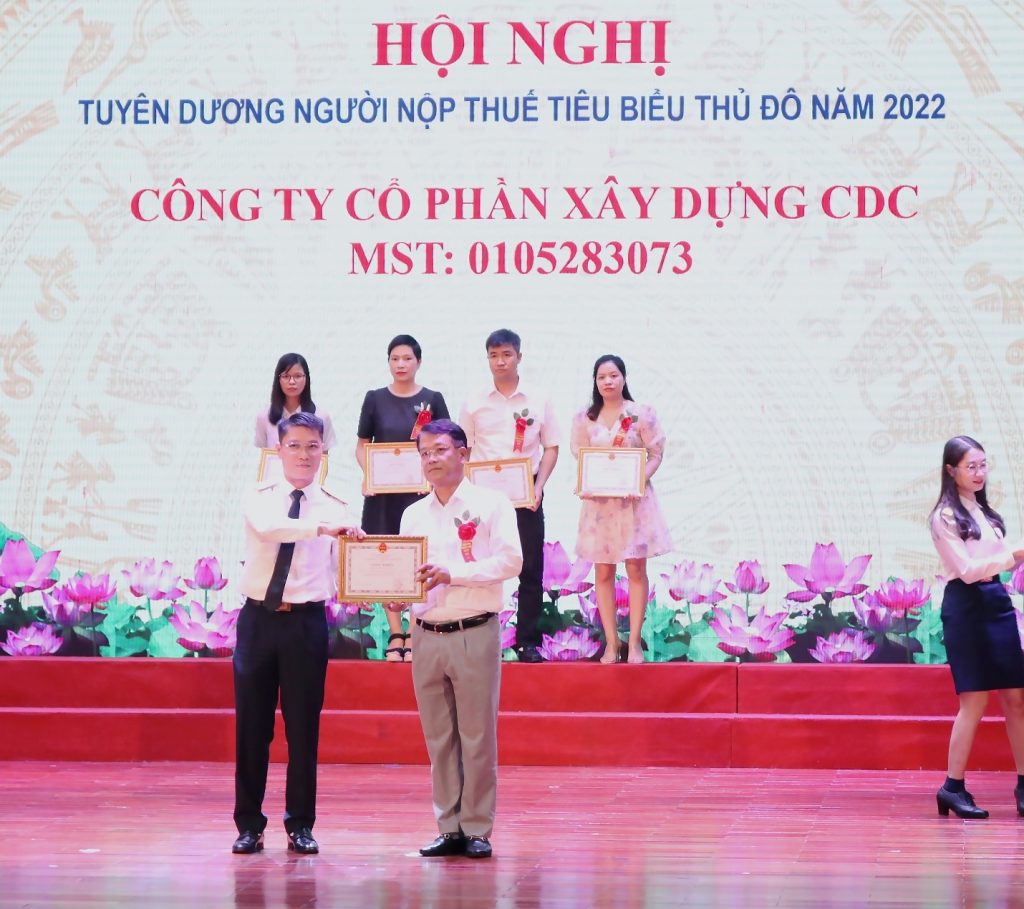 Giấy khen thuế
